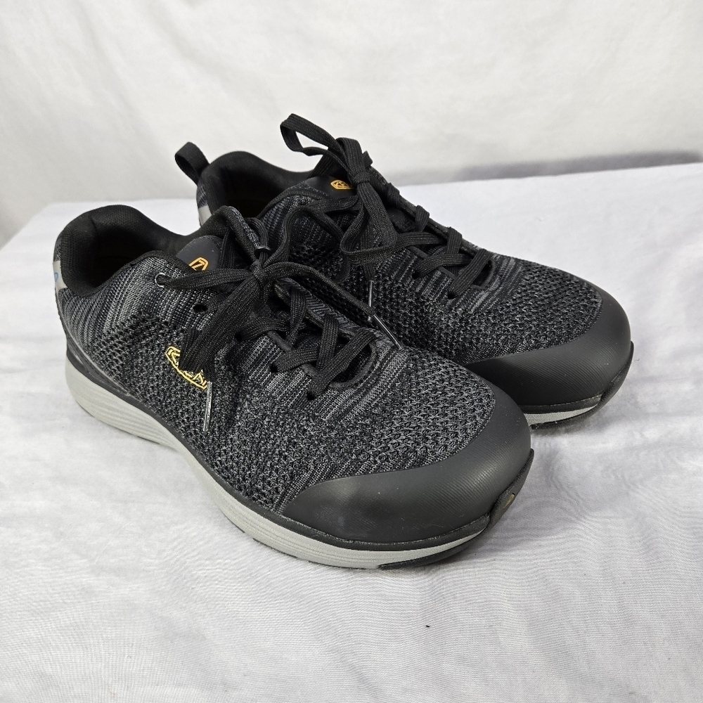 KEEN Work Shoes Utility Women's Sparta ESD Aluminum Toe Black Size 8 WIDE